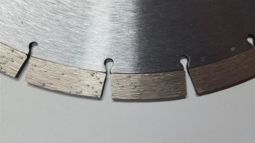 579804120+30 Husqvarna Diamanttrennscheibe TACTI CUT S50 PLUS Segmenthöhe 15mm Bohrung 30 mm