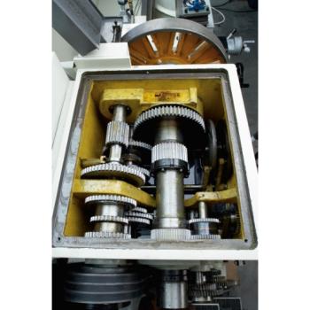 ELMAG Universal-Drehmaschine