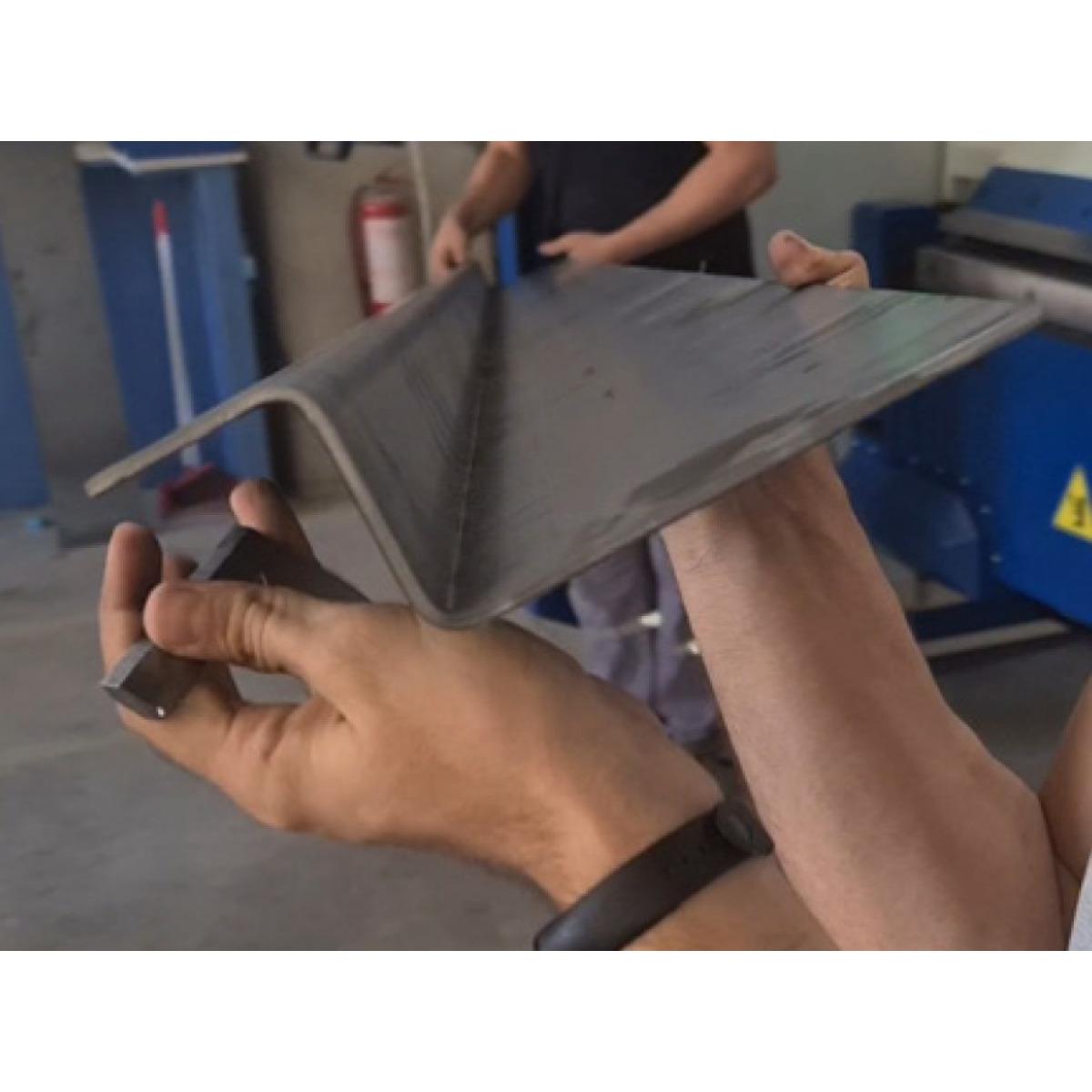 Metallkraft Motorische Schwenkbiegemaschine MSBM-SERVO 2050 NC