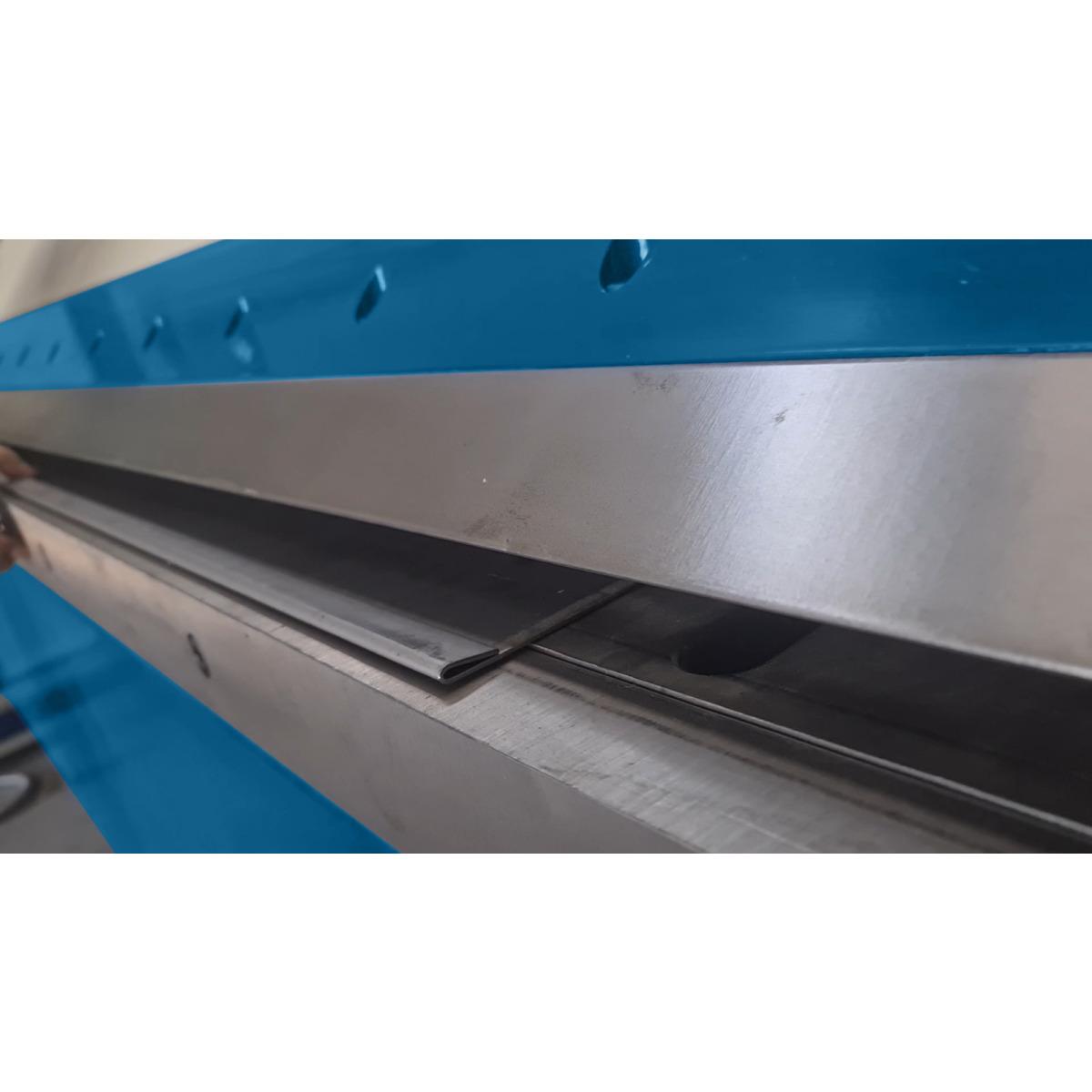 Metallkraft Motorische Schwenkbiegemaschine MSBM-SERVO 3240 NC