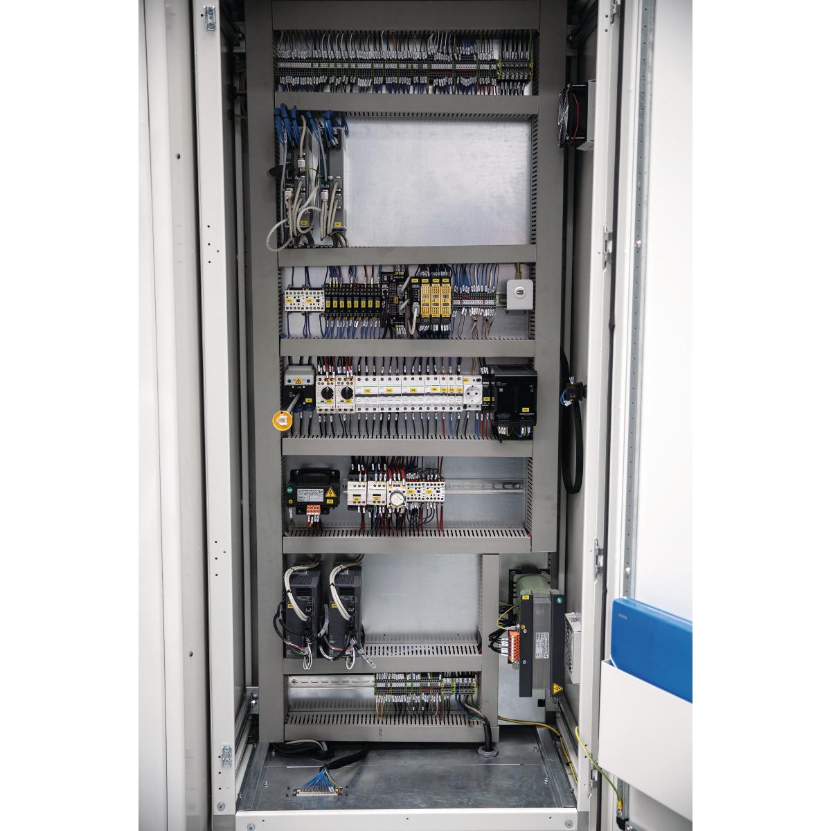 Metallkraft CNC-gesteuerte, hydraulische Gesenkbiegepresse  GBP PLUS 25100
