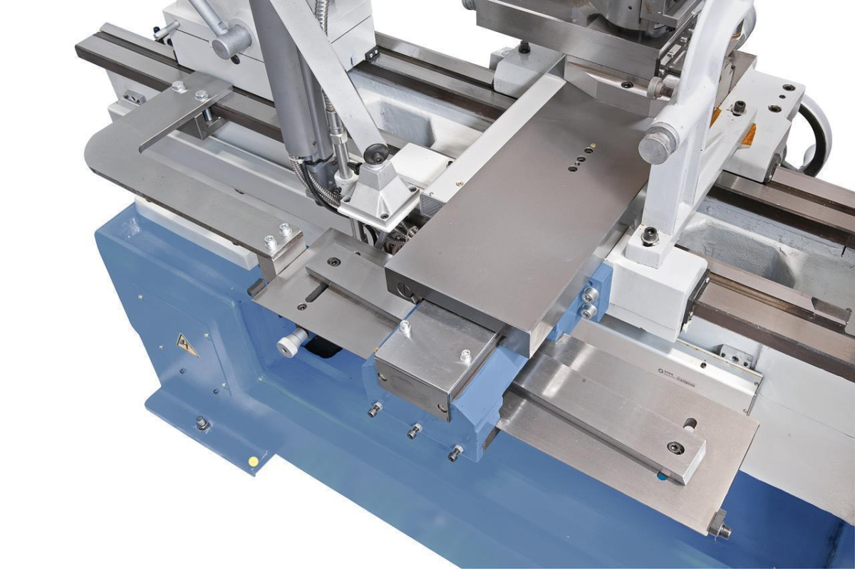 03-1311XL Bernardo Universaldrehmaschinen Solid 460 x 1000