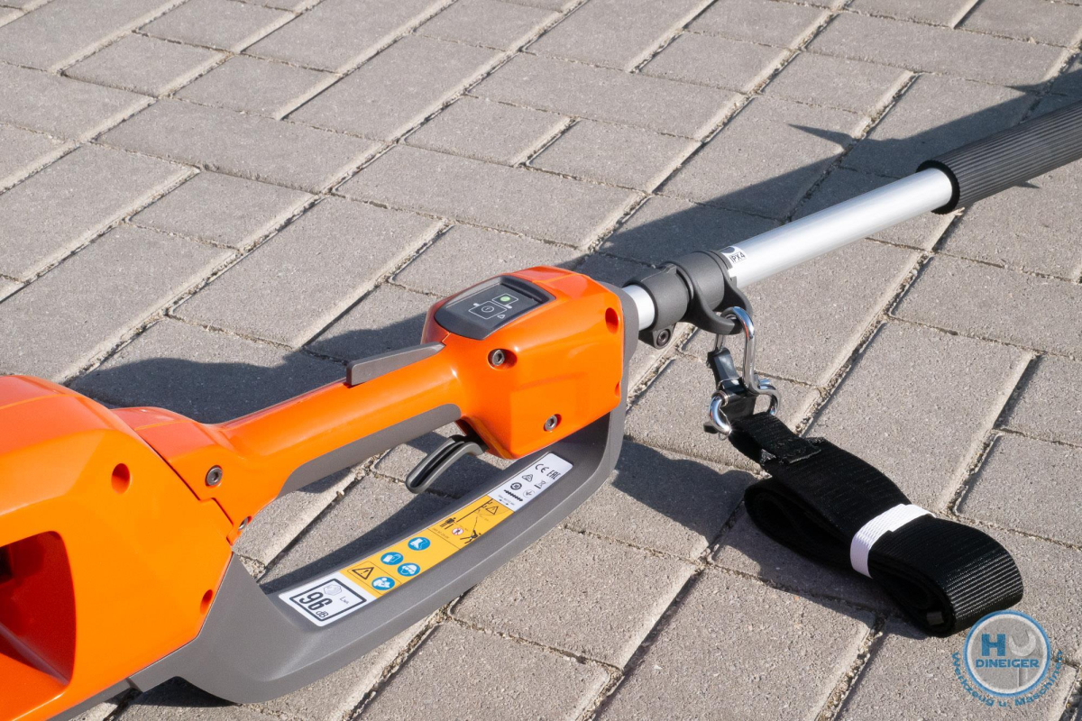 967915813 Husqvarna Akku-Stabheckenschere 520iHE3 Reichweite von bis zu 3,5 m (ohne Akku, ohne Ladegerät)