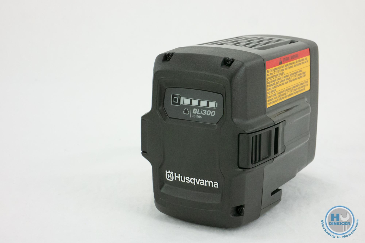 967071901 Husqvarna Akku BLi300 Akku 9,4 Ah (336,9Wh)