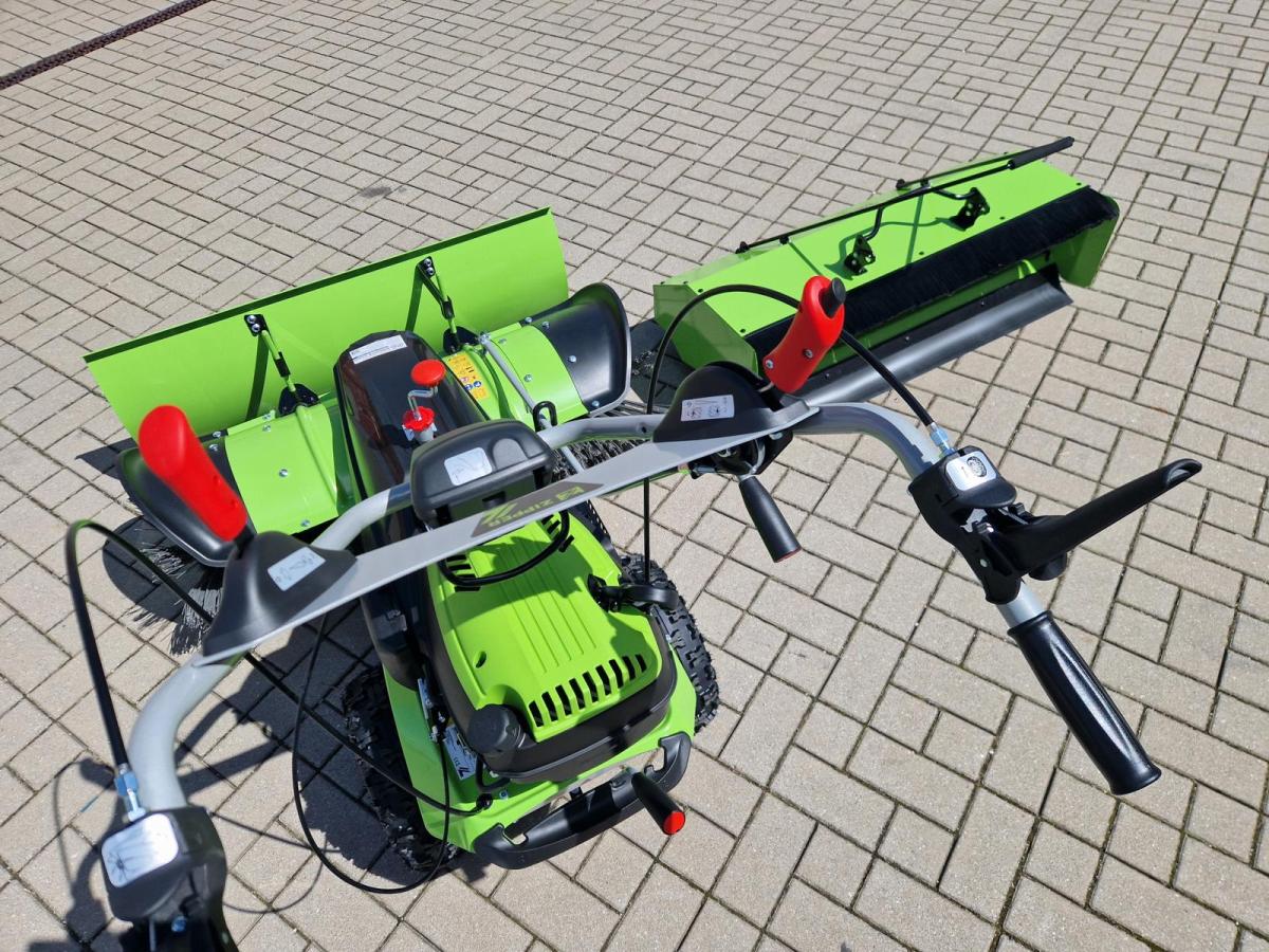 Zipper Maschinen Kehrmaschine ZI-KM1000 Kehrmaschine inkl. Staub- und Schneeschild