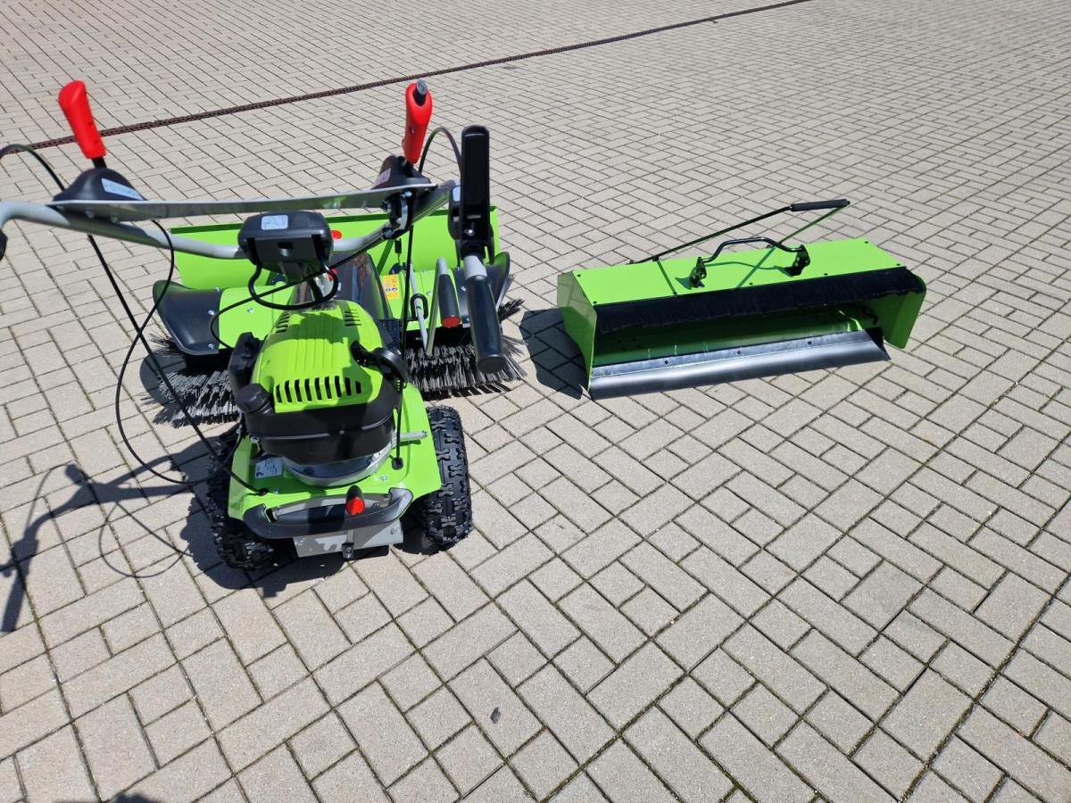 Zipper Maschinen Kehrmaschine ZI-KM1000 Kehrmaschine inkl. Staub- und Schneeschild