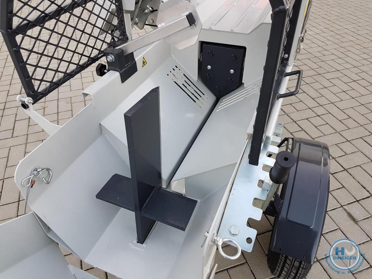 Lumag Maschinen SSA 400 G Sägespaltmaschine mit 9,5 kw Benzinmotor inkl Förderband (unmontiert)
