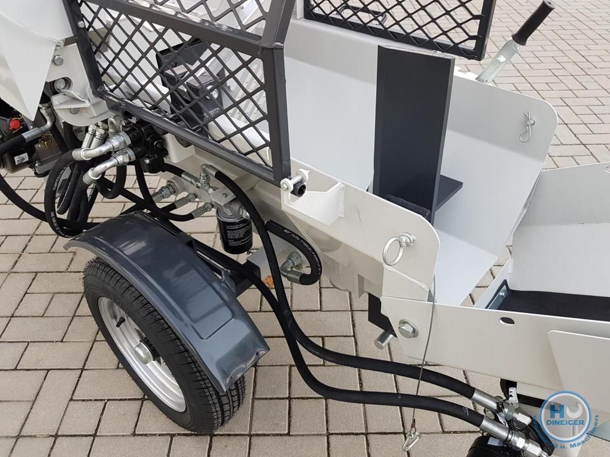 Lumag Maschinen SSA 400 G Sägespaltmaschine mit 9,5 kw Benzinmotor inkl Förderband (unmontiert)